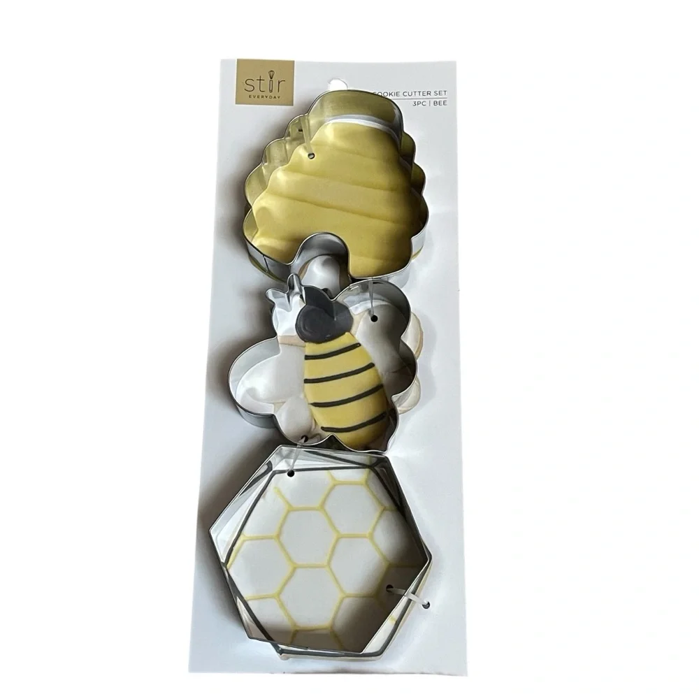 STIR EVERYDAY Bee Cookie Cutter Set of 3 Stainless Steel